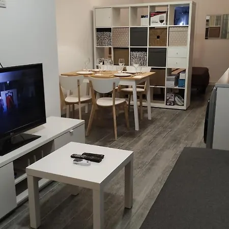 Apartmentsuitespain Playa - Universidades Valencia