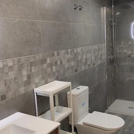 Apartmentsuitespain Playa - Universidades * Valência